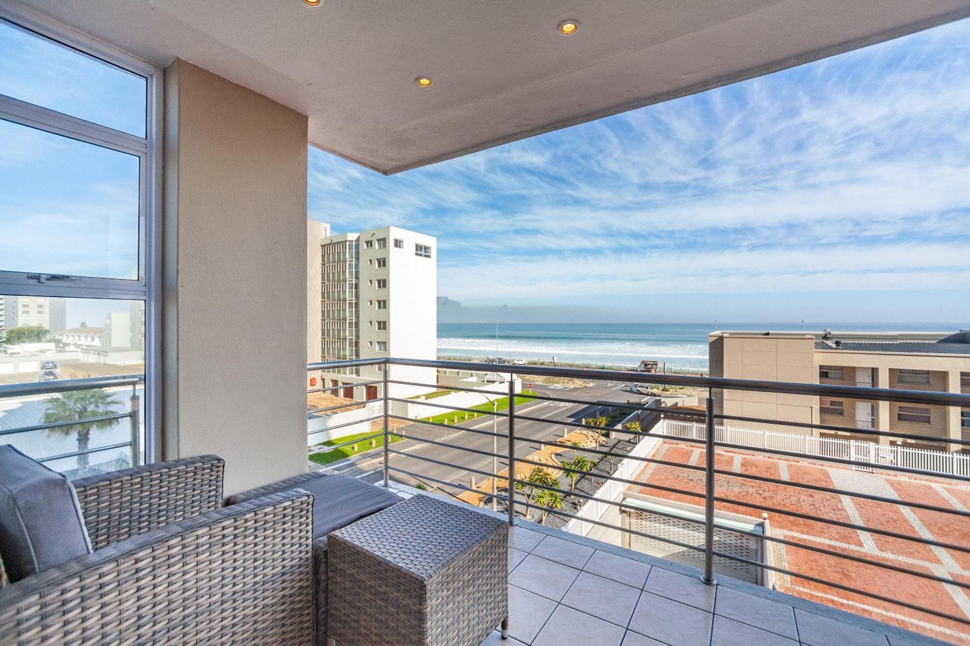Luxury Ocean View Beachfront 2 Bed Apartment -206 The Waves, Blouberg, Cape Town Bloubergstrand Exterior foto